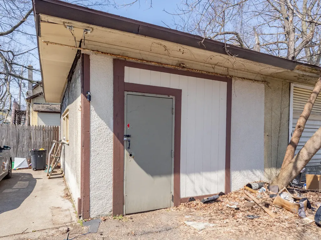922 S Park Street Kalamazoo City MI 49001