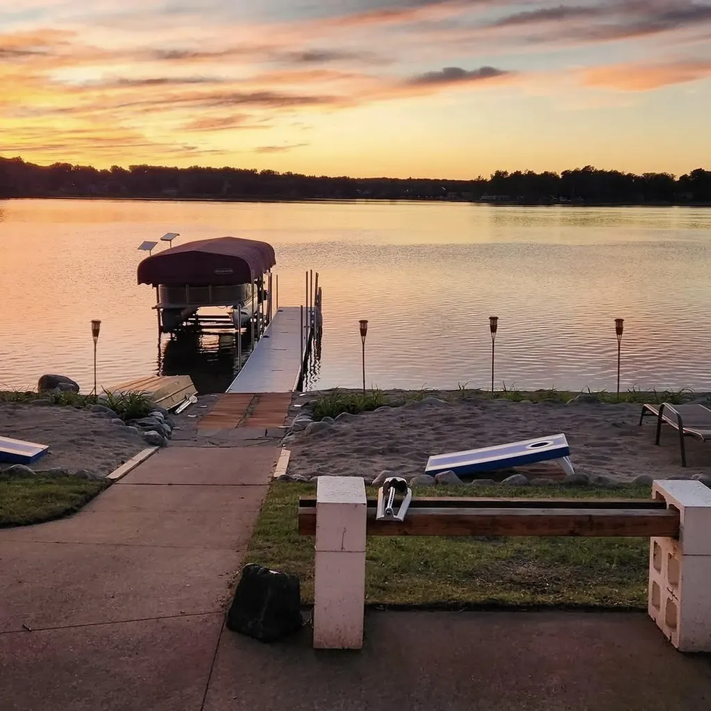 11362 E Shore Drive Barry Township MI 49046