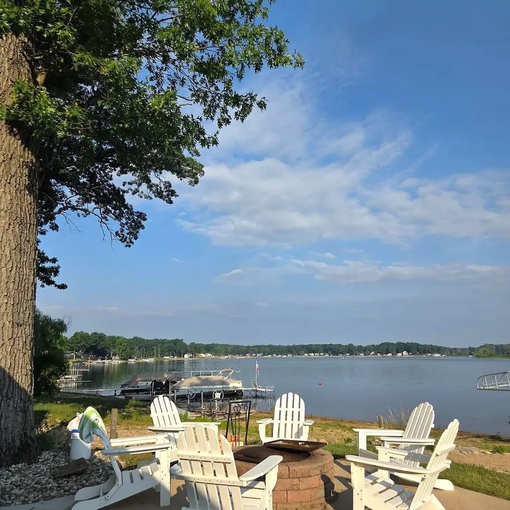 11362 E Shore Drive Barry Township MI 49046