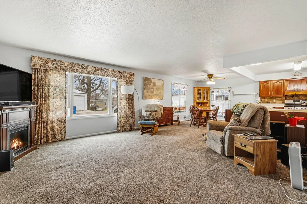 771 Beechwood Drive Hope Township MI 49046