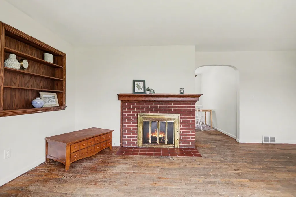 2305 Maple Drive Summit Township MI 49203