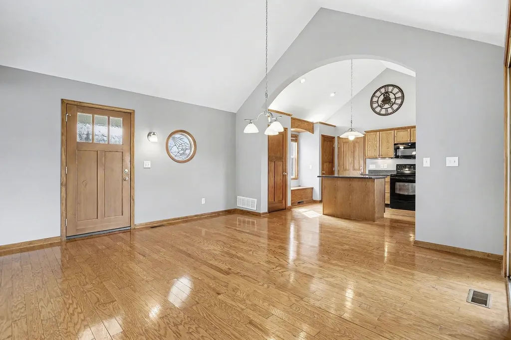 1921 Pineridge Drive Rutland Charter Township MI 49058