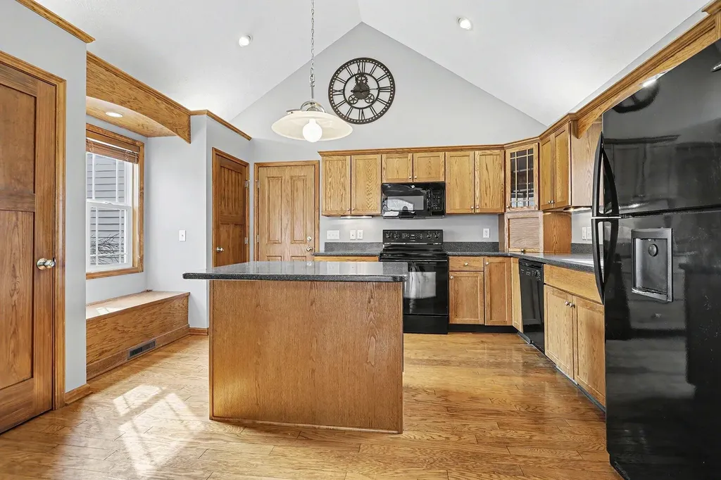 1921 Pineridge Drive Rutland Charter Township MI 49058