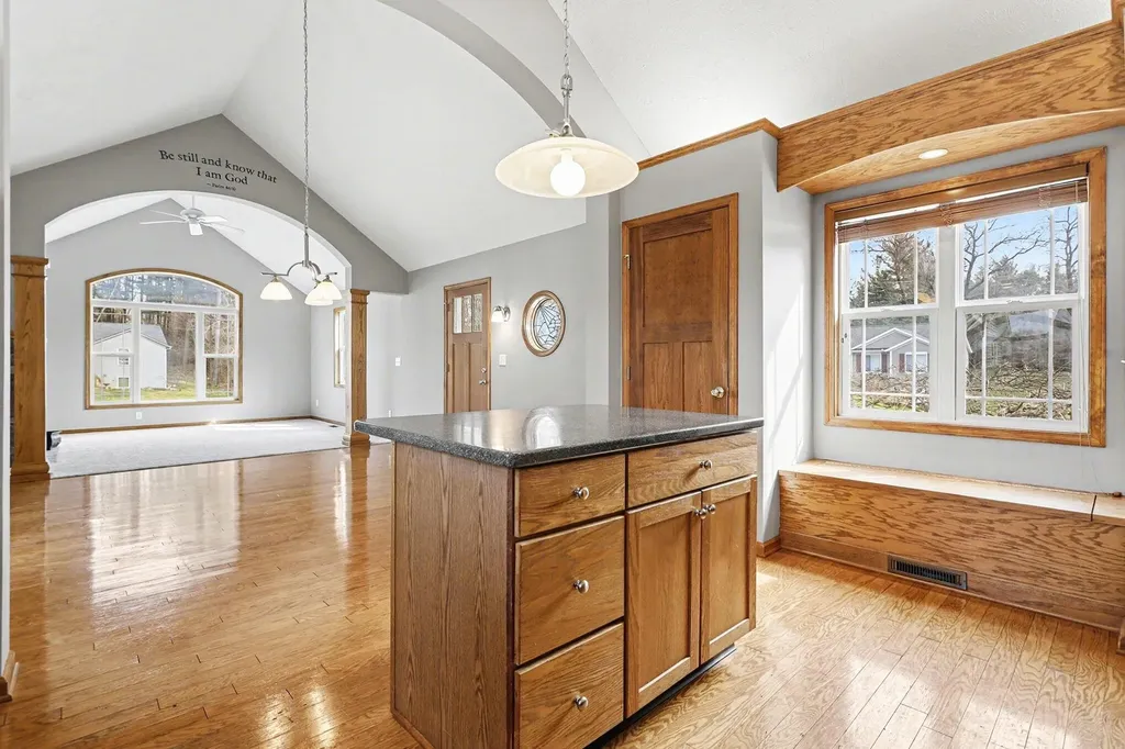 1921 Pineridge Drive Rutland Charter Township MI 49058