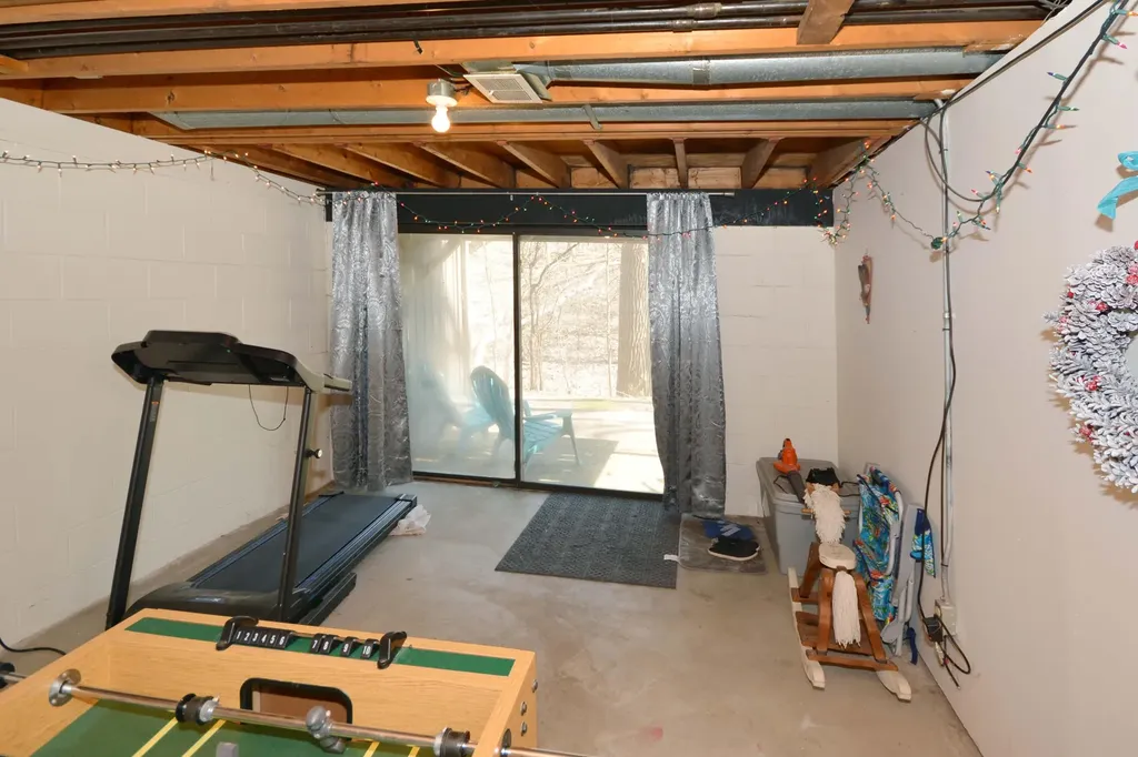 230 Falkirk Court Kalamazoo Charter Township MI 49006