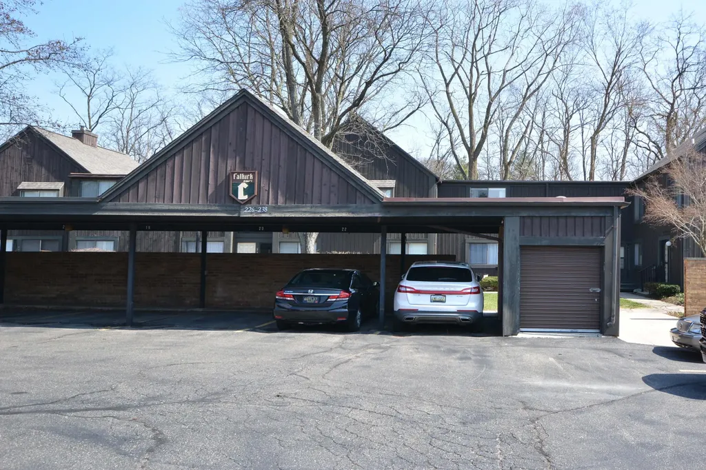 230 Falkirk Court Kalamazoo Charter Township MI 49006