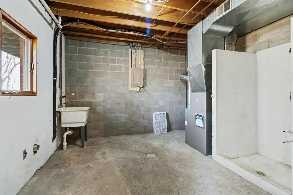 5395 Thayer Avenue Cooper Charter Township MI 49004