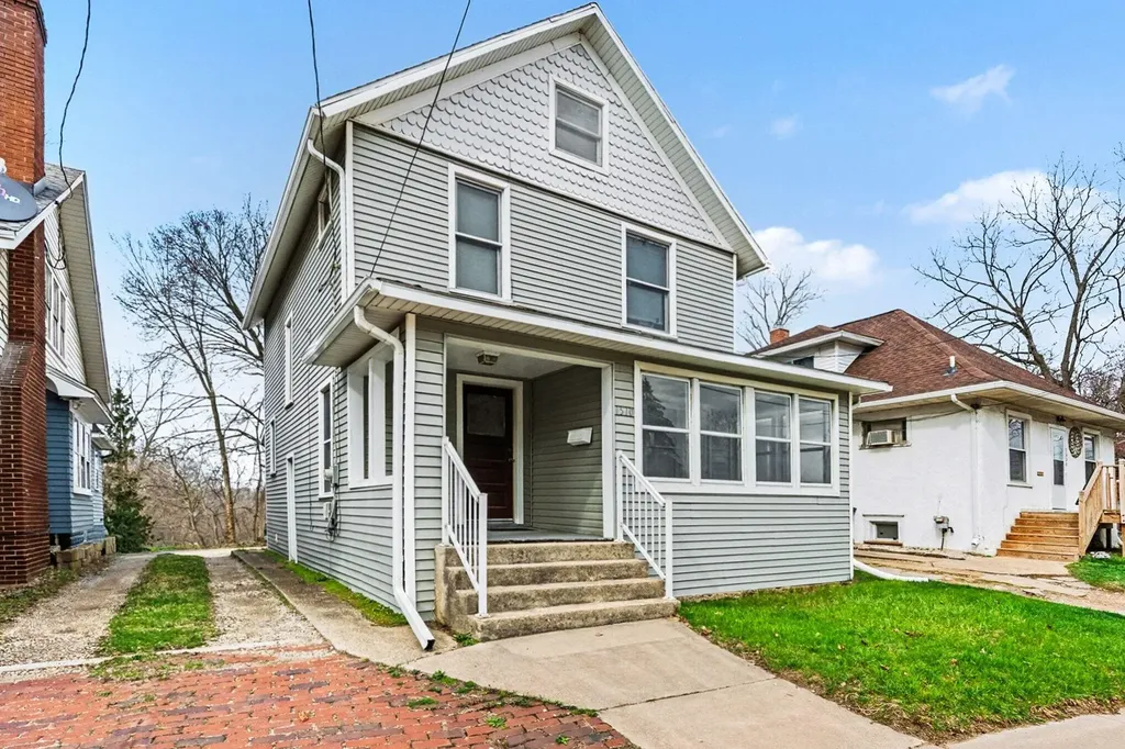 1510 W Main Street Kalamazoo City MI 49006