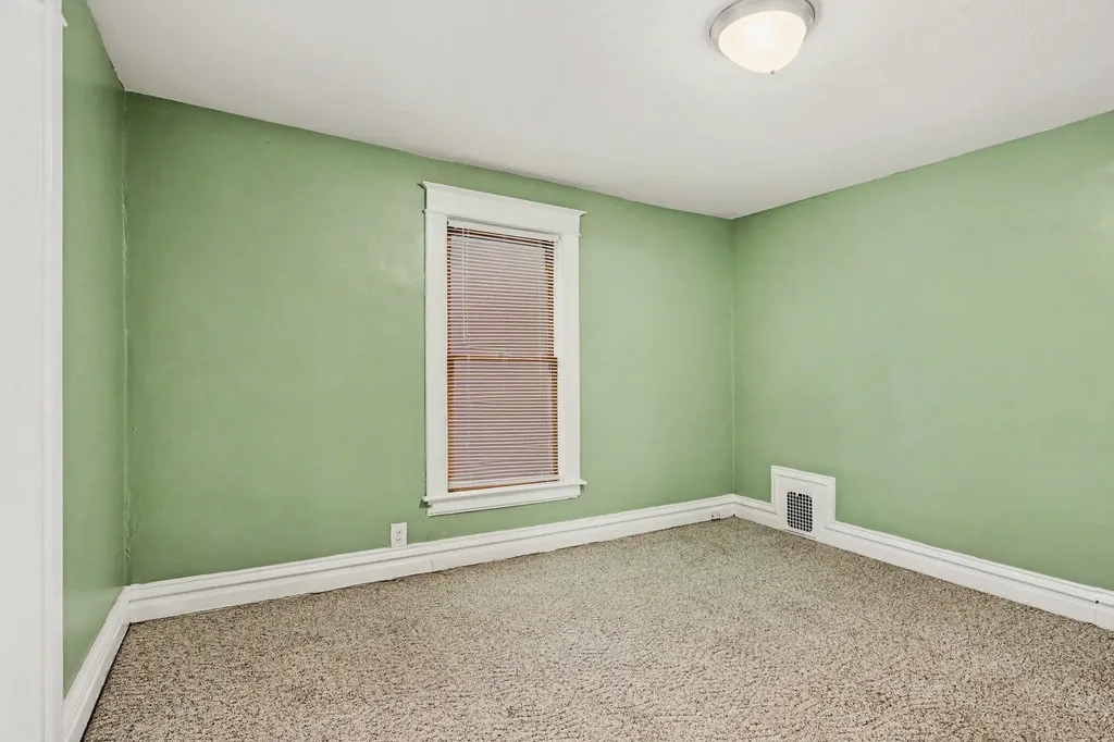 1510 W Main Street Kalamazoo City MI 49006