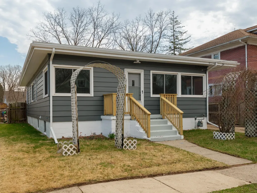 62 Woodward Avenue Battle Creek City MI 49017