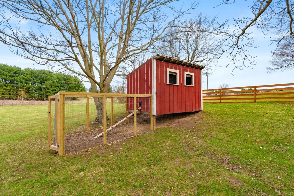 51534 County Road 673 Lawrence Township MI 49064