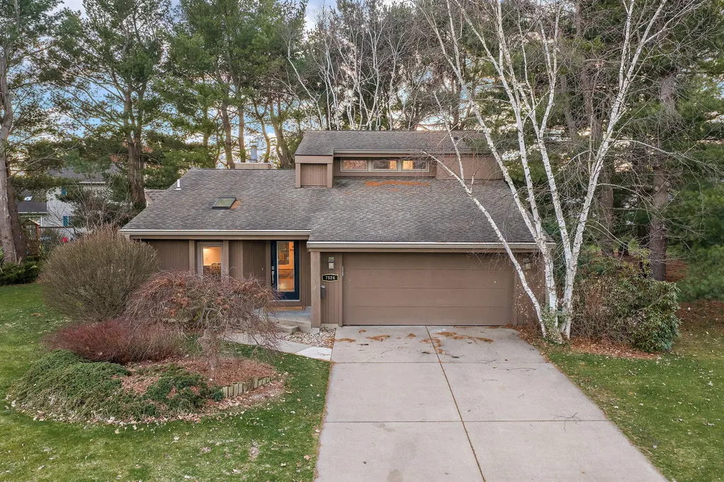 7524 Turnberry Court Portage City MI 49024
