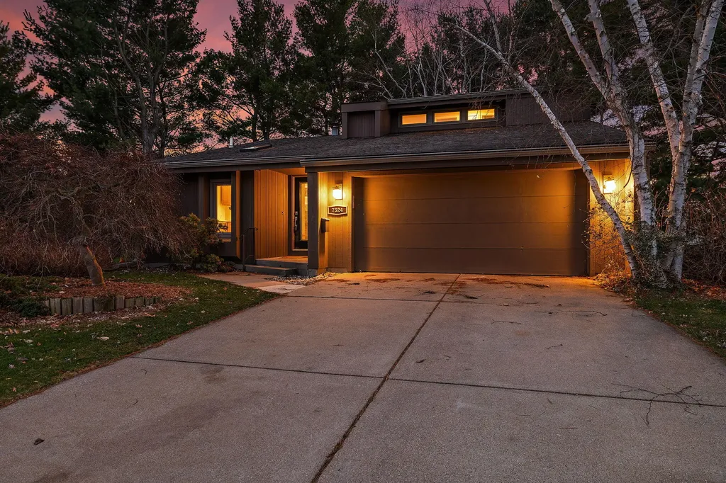 7524 Turnberry Court Portage City MI 49024