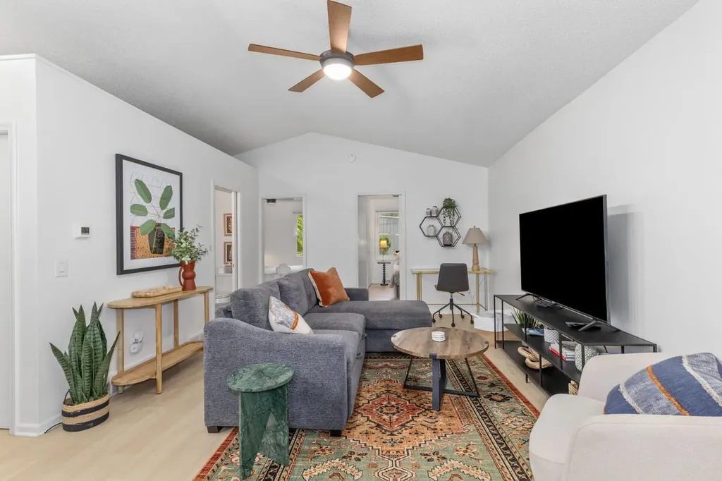 707 N Maple Street Saugatuck Township MI 49453