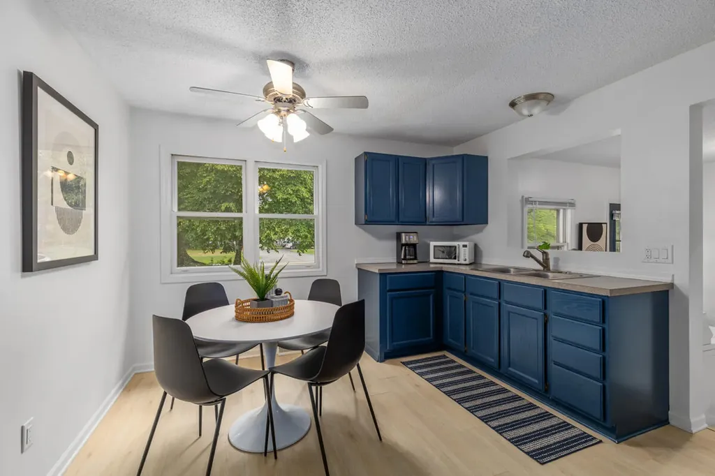 707 N Maple Street Saugatuck Township MI 49453