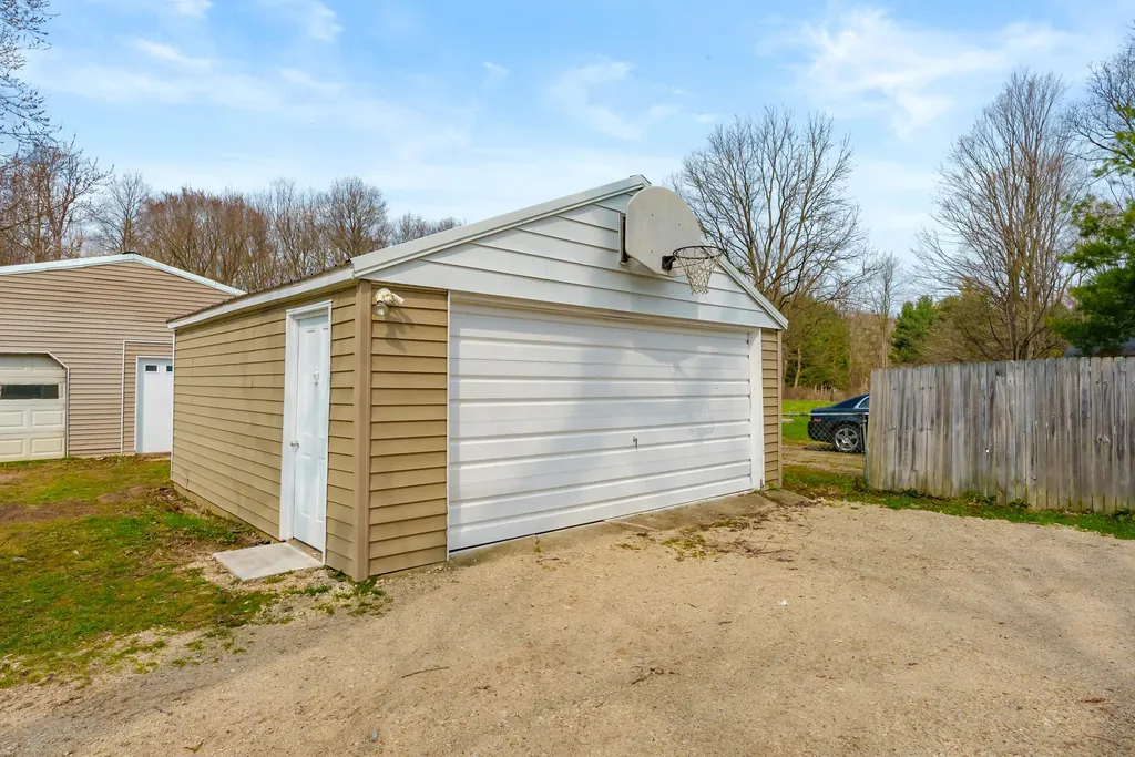 5171 N 20th Street N Cooper Charter Township MI 49004