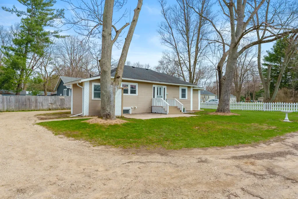 5171 N 20th Street N Cooper Charter Township MI 49004