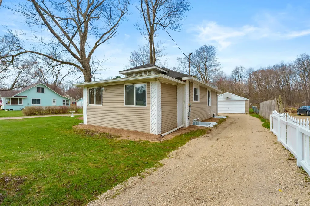 5171 N 20th Street N Cooper Charter Township MI 49004