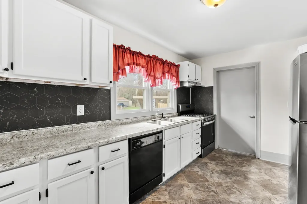5171 N 20th Street N Cooper Charter Township MI 49004