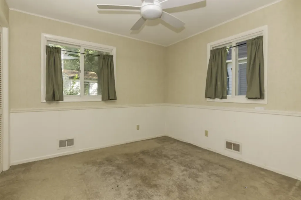 124 Peterson Drive Cheshire Township MI 49055