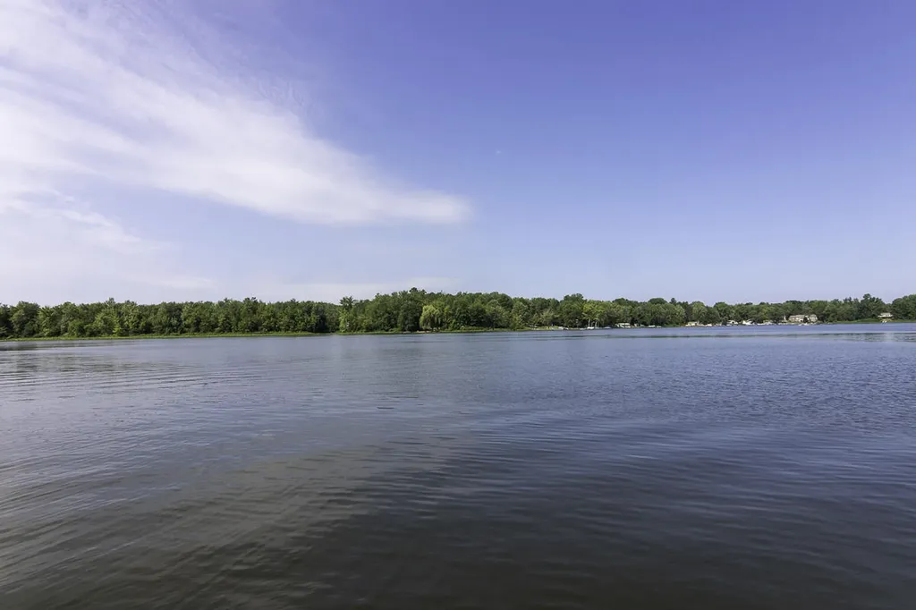 124 Peterson Drive Cheshire Township MI 49055