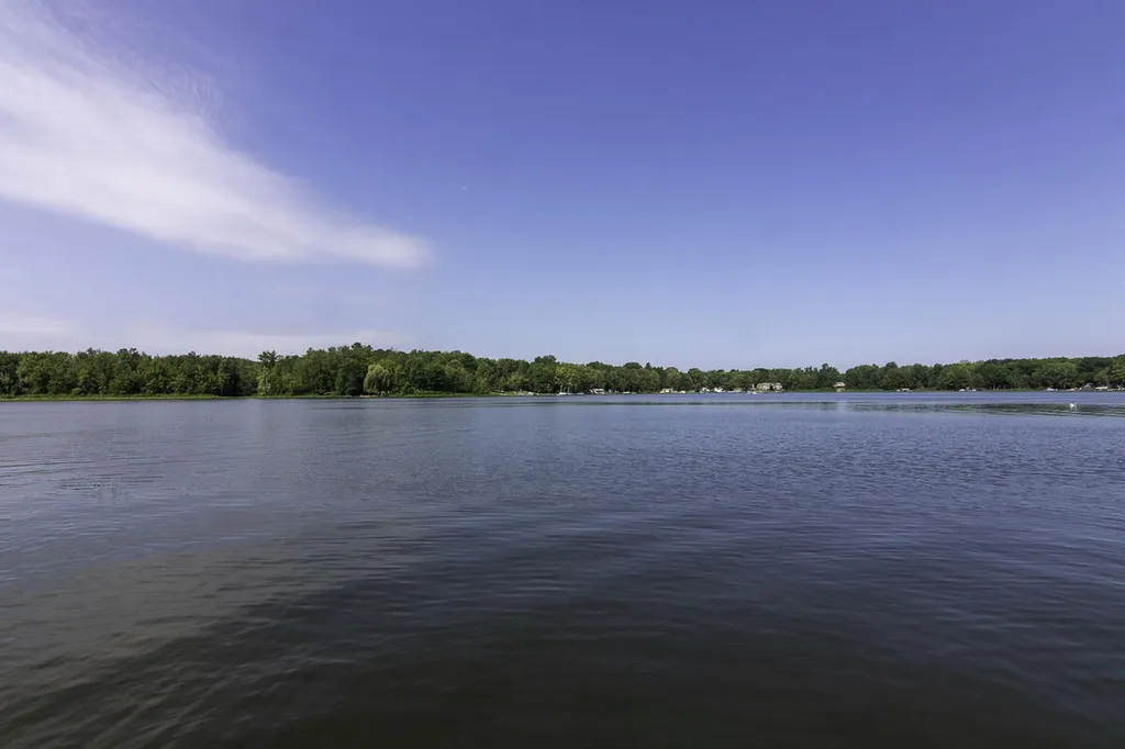 124 Peterson Drive Cheshire Township MI 49055