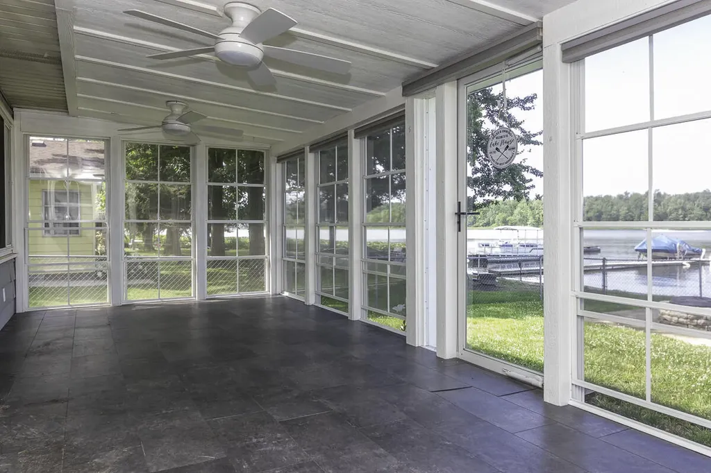 124 Peterson Drive Cheshire Township MI 49055