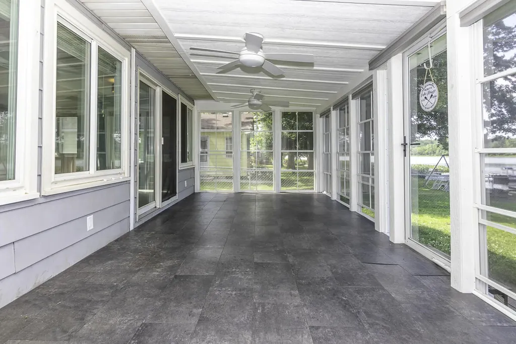 124 Peterson Drive Cheshire Township MI 49055