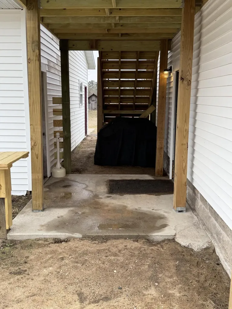 7202 21 Mile Road Chippewa Township MI 49631