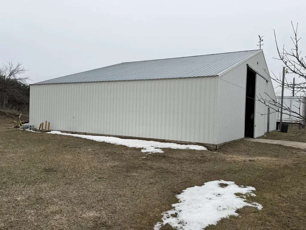 7202 21 Mile Road Chippewa Township MI 49631