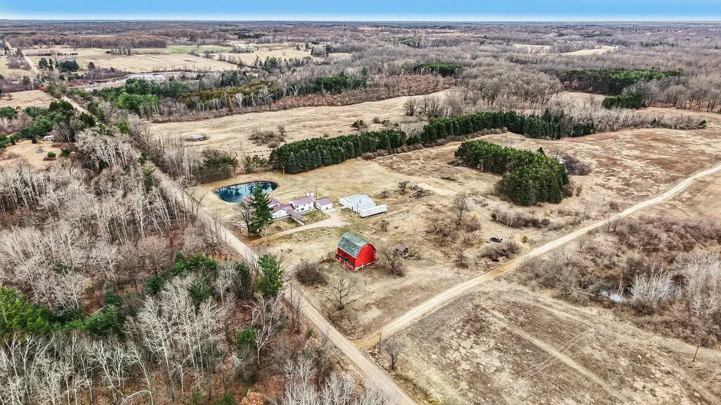 7202 21 Mile Road Chippewa Township MI 49631