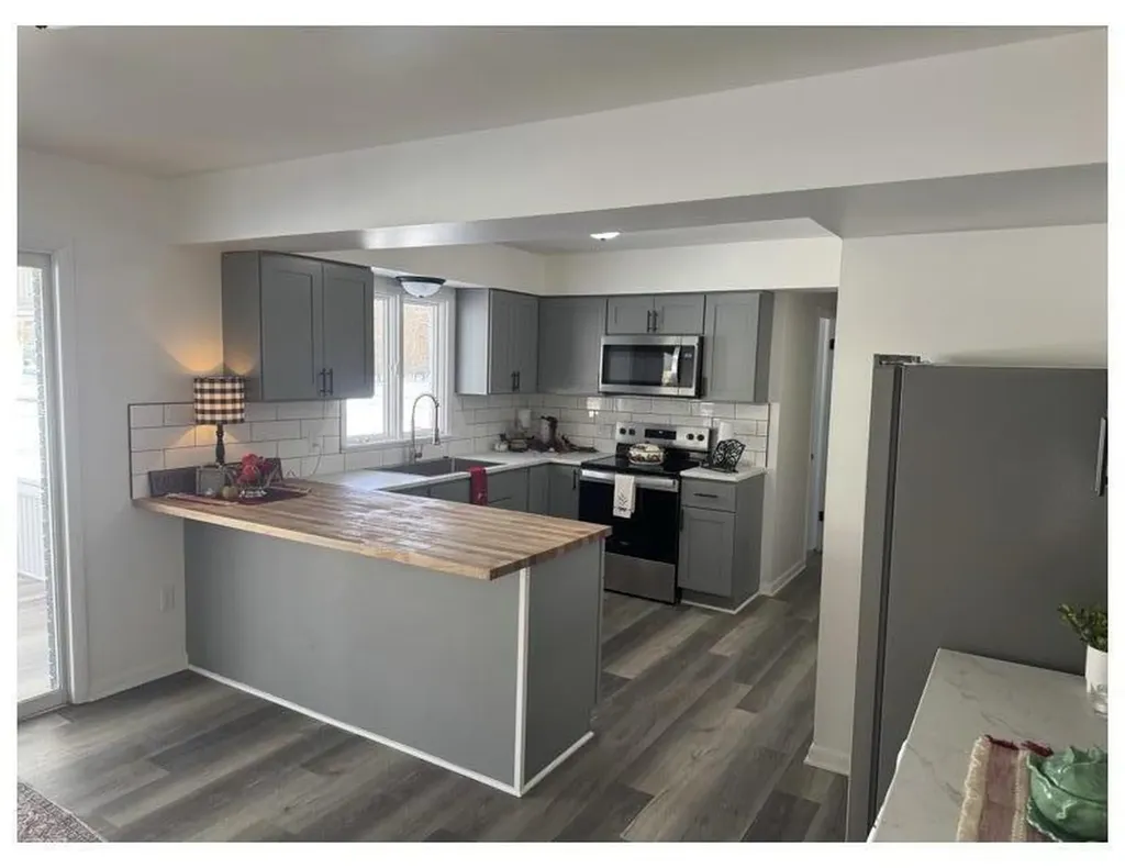 1403 Barron Lake Road Howard Township MI 49120