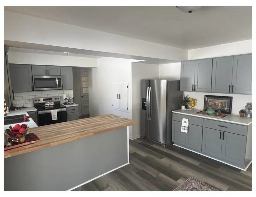 1403 Barron Lake Road Howard Township MI 49120