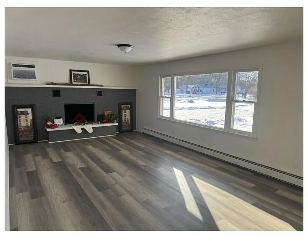 1403 Barron Lake Road Howard Township MI 49120