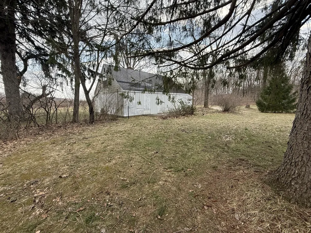 3883 S 6th Street Oshtemo Charter Township MI 49009