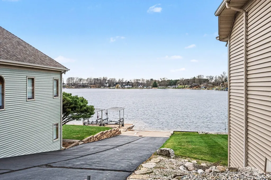 48855 Howard Drive Lawrence Township MI 49064