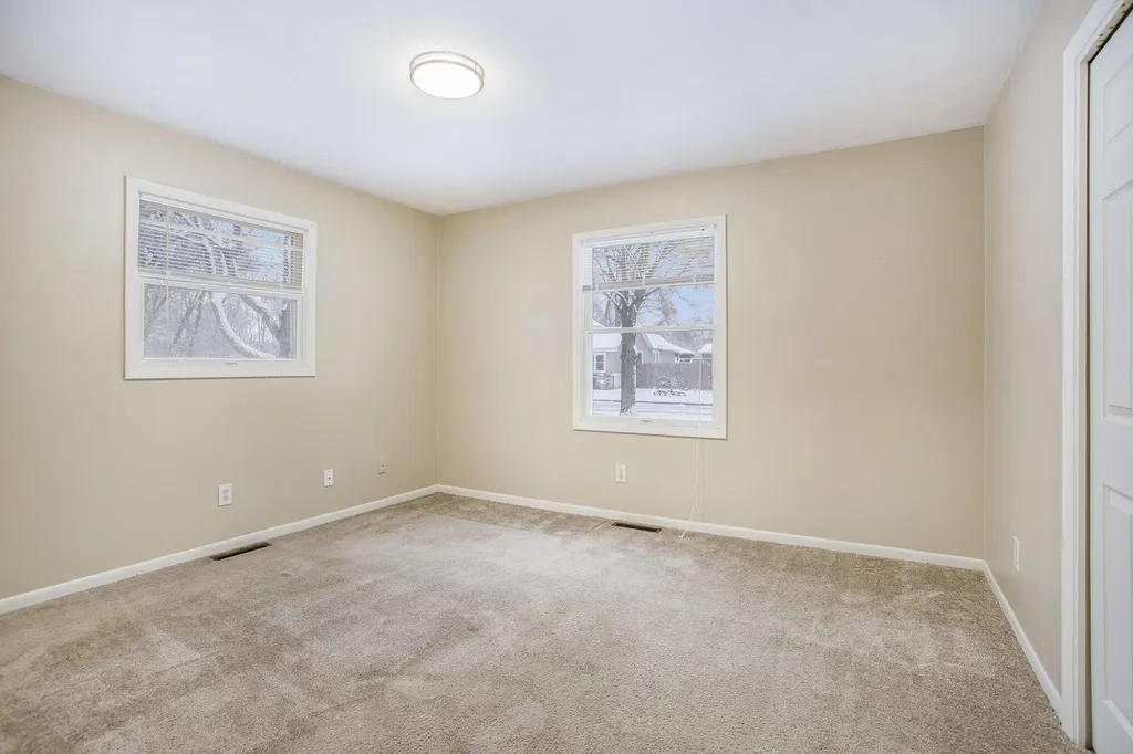 143 Floral Avenue Plainwell City MI 49080