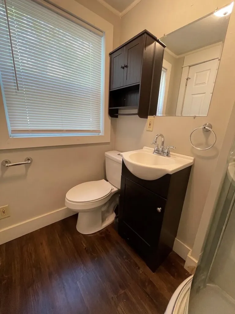 136 N Berkley Street Kalamazoo Charter Township MI 49006