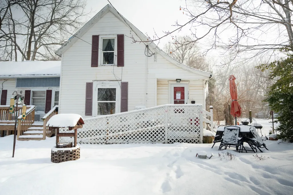 1712 New York Avenue Lansing City MI 48906