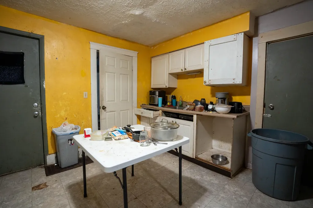 1712 New York Avenue Lansing City MI 48906
