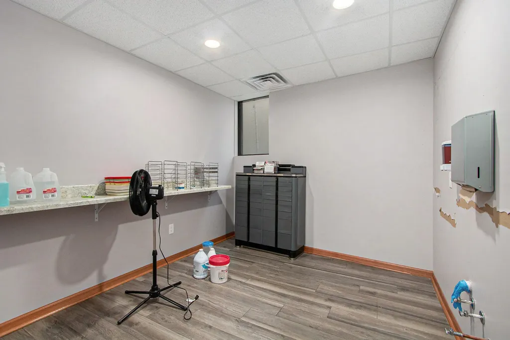 2 E Main Street Hartford City MI 49057