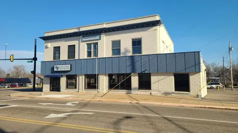 2 E Main Street Hartford City MI 49057
