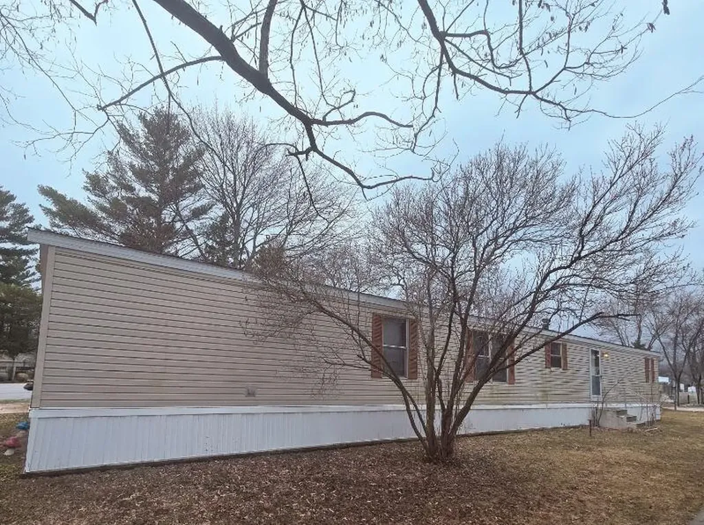 3408 Aster Court Midland City MI 48642