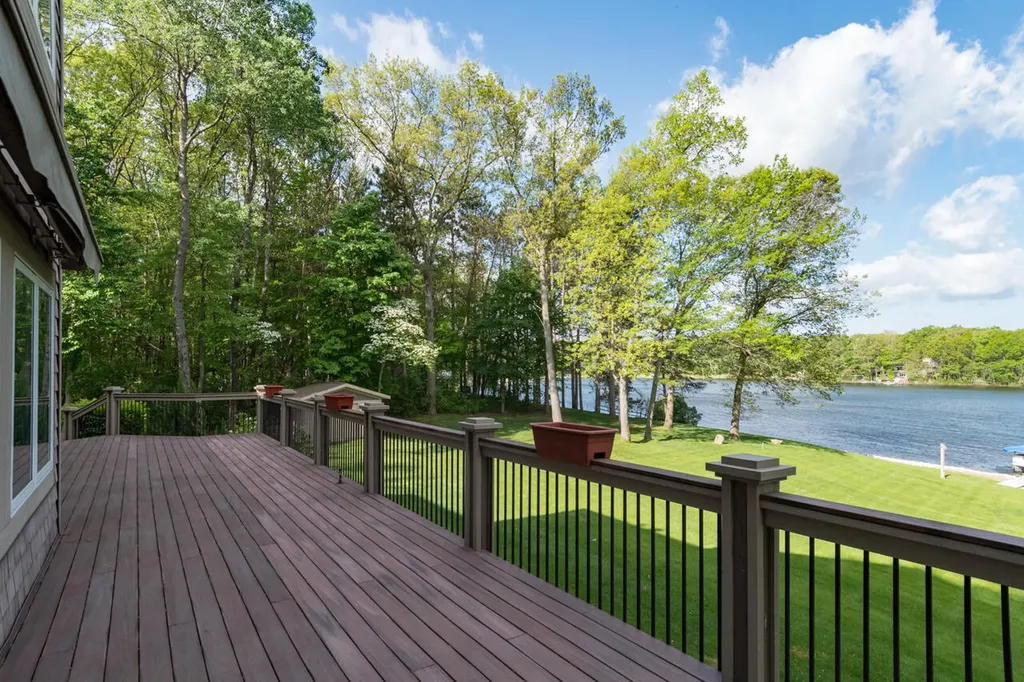 7342 Bentwood Trail Texas Charter Township MI 49009