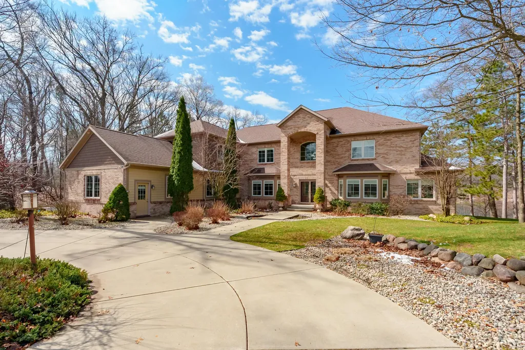 7342 Bentwood Trail Texas Charter Township MI 49009