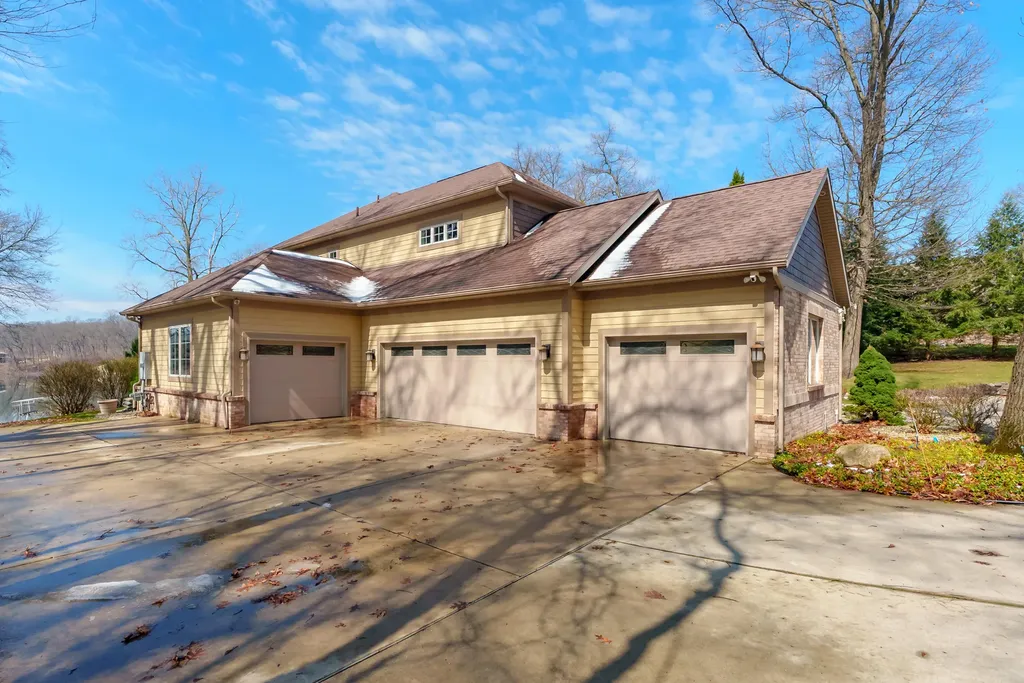 7342 Bentwood Trail Texas Charter Township MI 49009