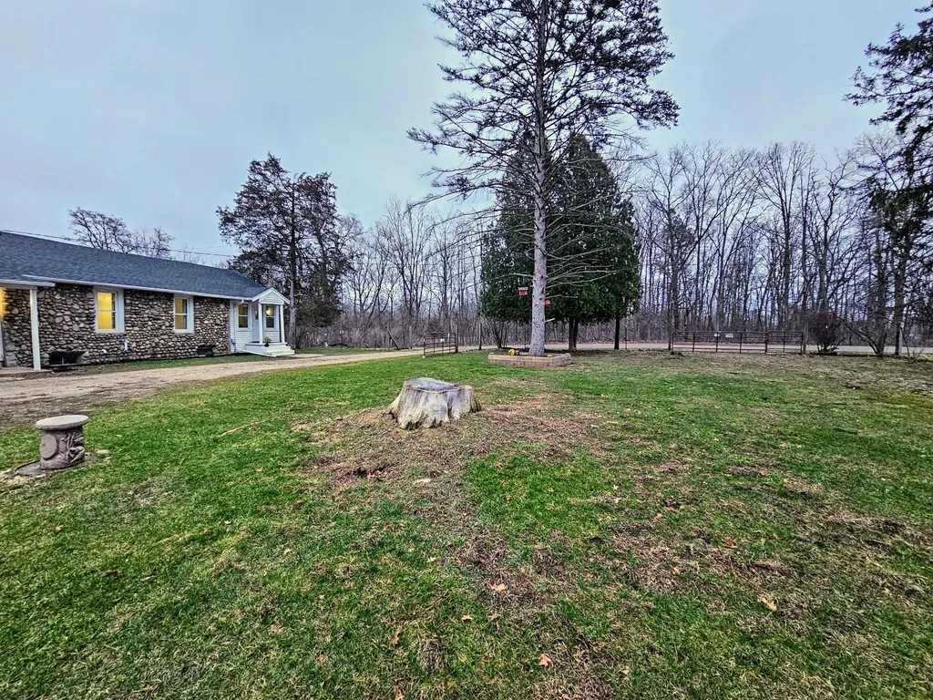 193 Ellis Road Bedford Charter Township MI 49037