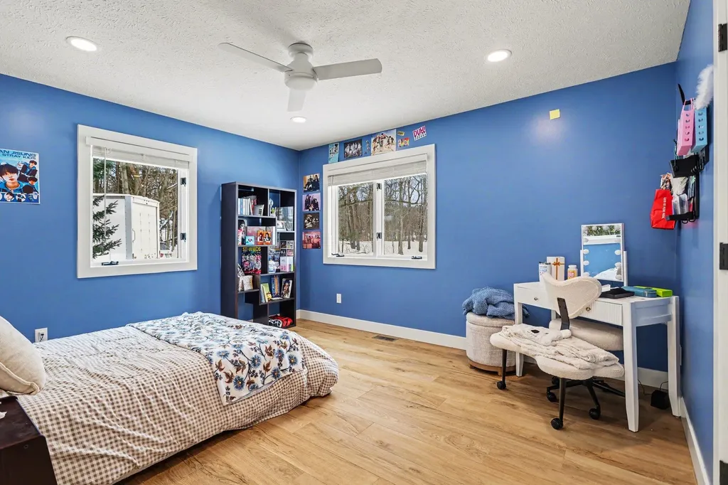8856 N 42nd Street Ross Township MI 49012