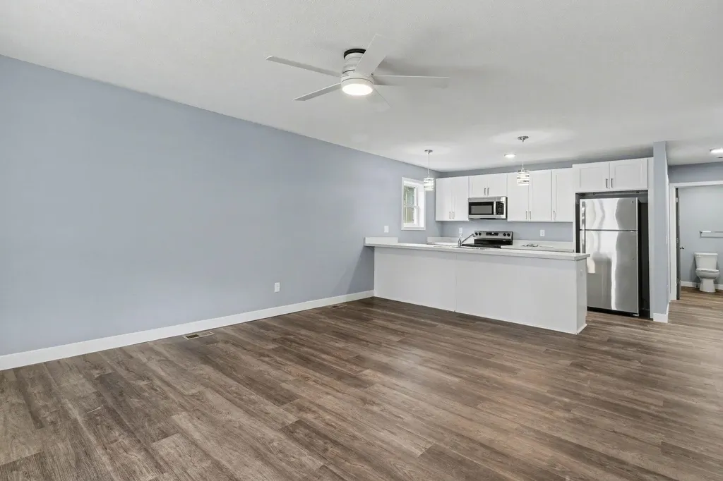 1205 Summit Avenue Kalamazoo City MI 49006