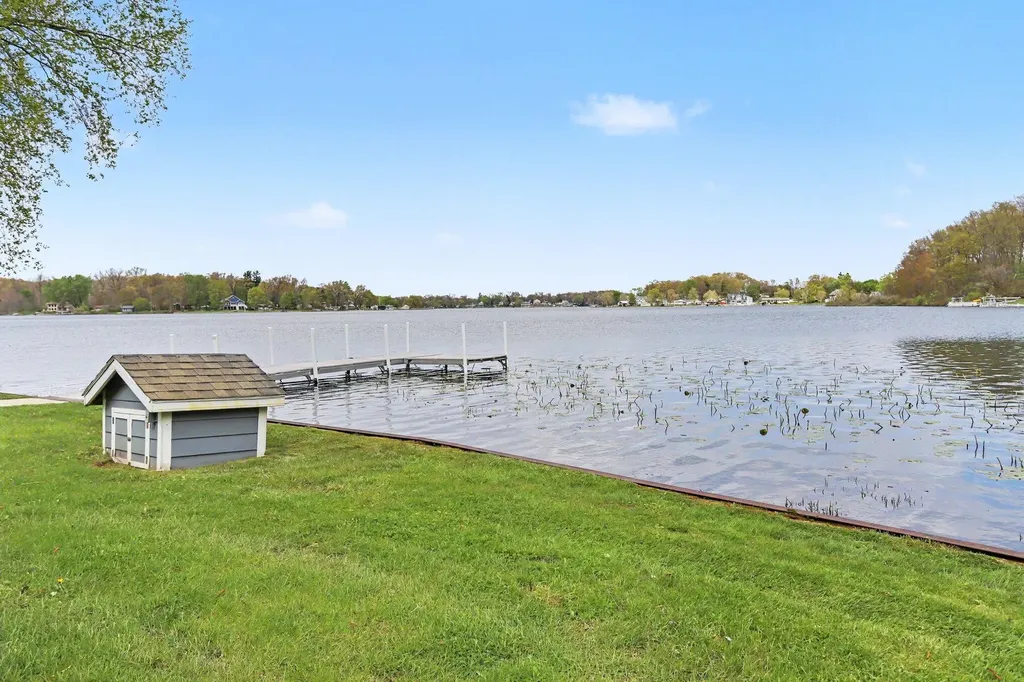 12417 Sunset Drive Fabius Township MI 49093